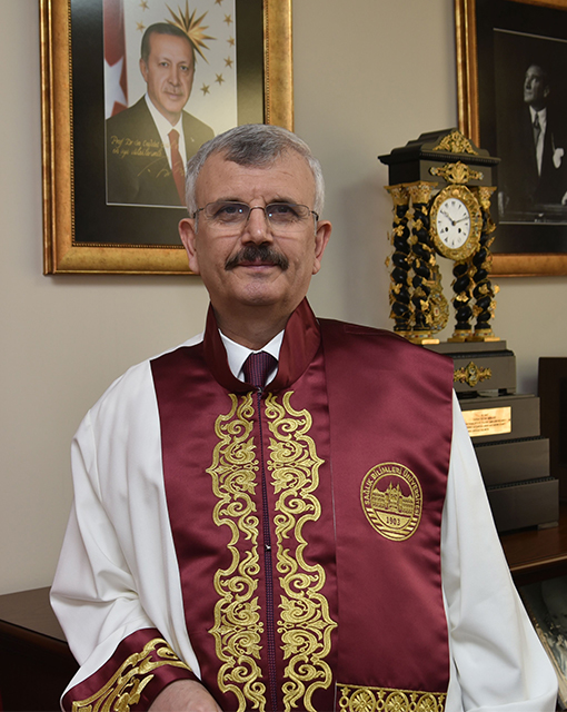 Prof. Dr. Cevdet ERDÖL